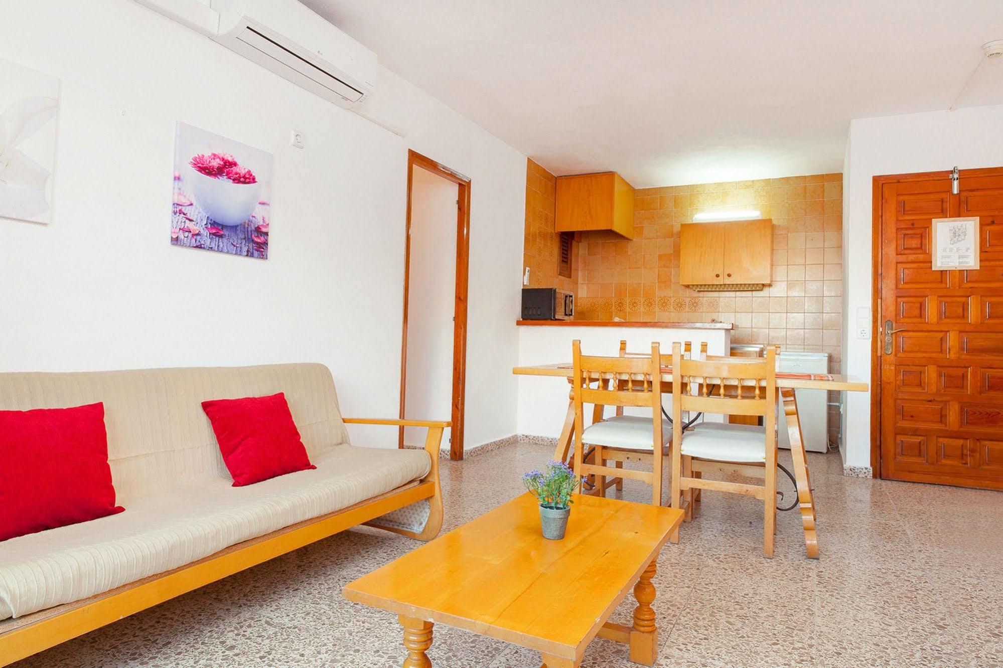 Apartamentos Puet San Antonio  Luaran gambar